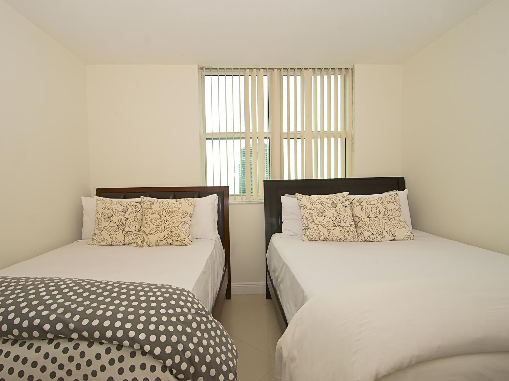 Churchill Suites Miami Brickell - One Broadway Экстерьер фото