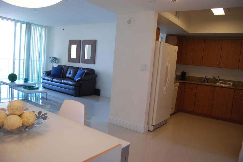 Churchill Suites Miami Brickell - One Broadway Экстерьер фото
