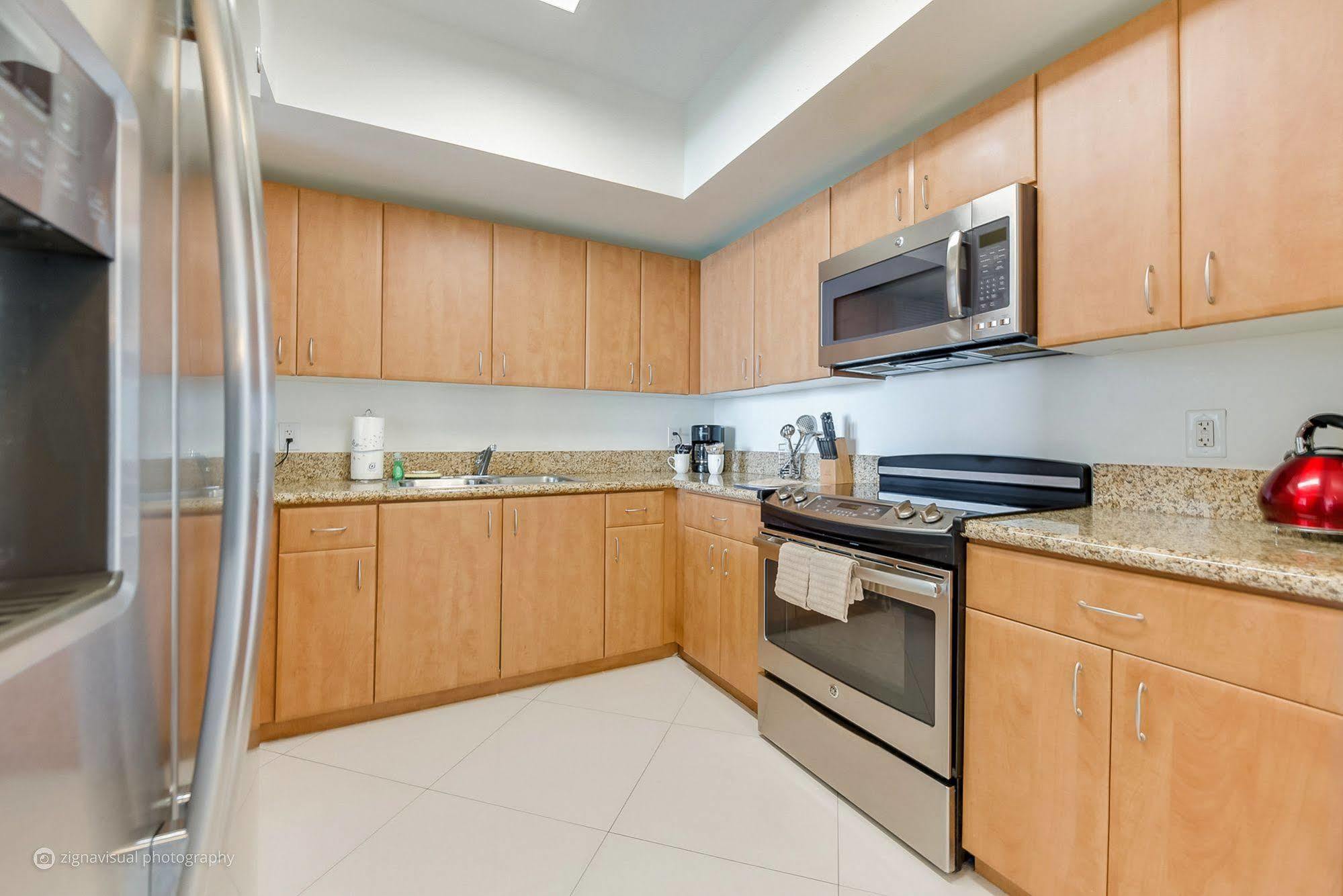 Churchill Suites Miami Brickell - One Broadway Экстерьер фото