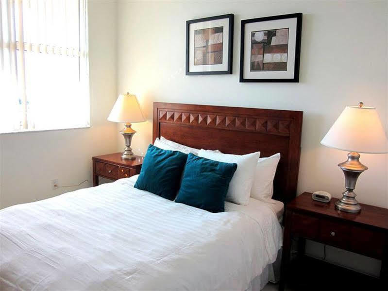 Churchill Suites Miami Brickell - One Broadway Экстерьер фото
