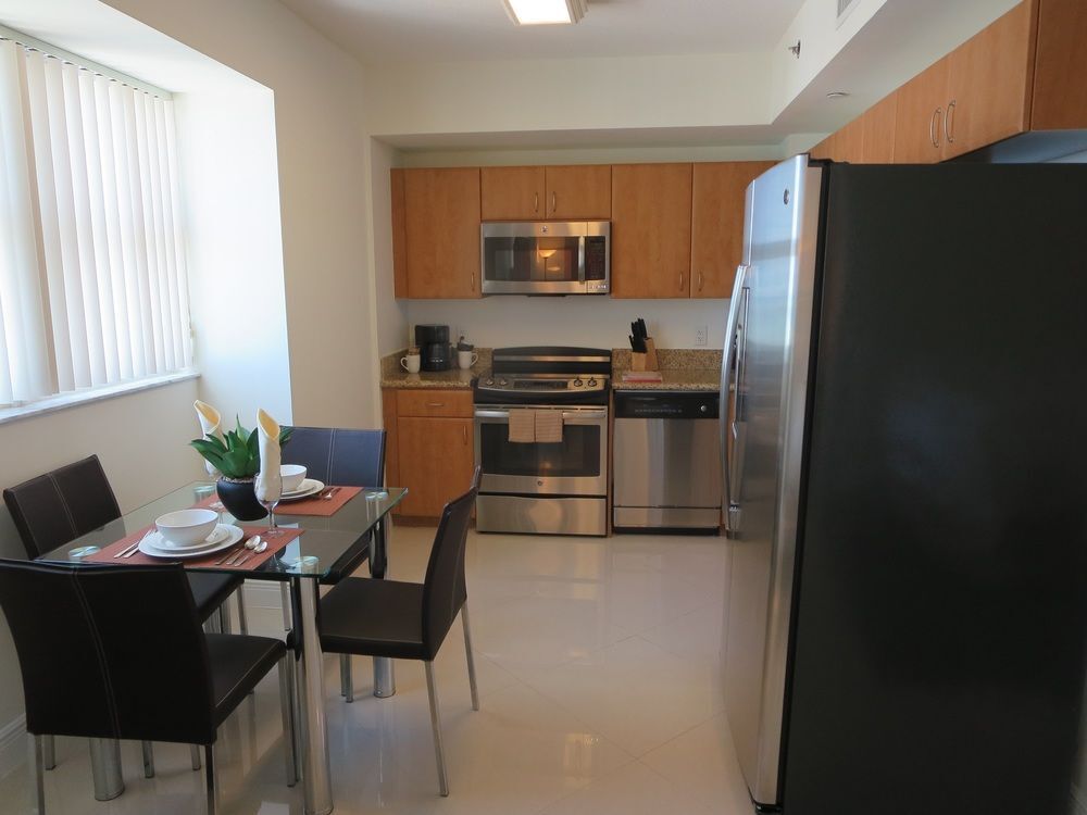 Churchill Suites Miami Brickell - One Broadway Экстерьер фото