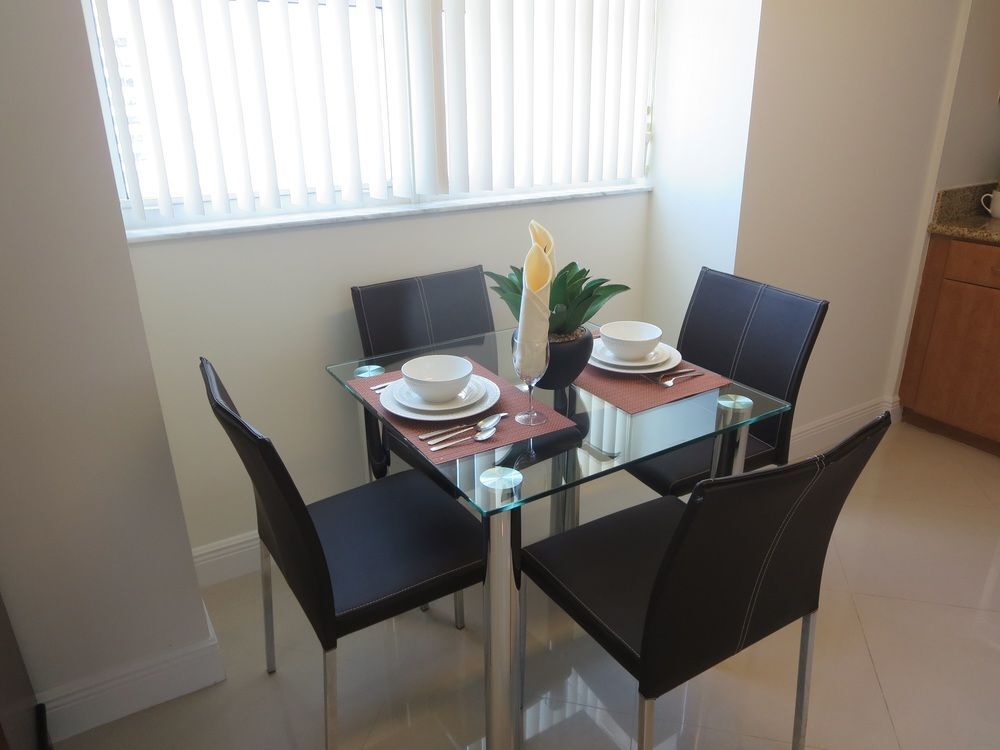 Churchill Suites Miami Brickell - One Broadway Экстерьер фото